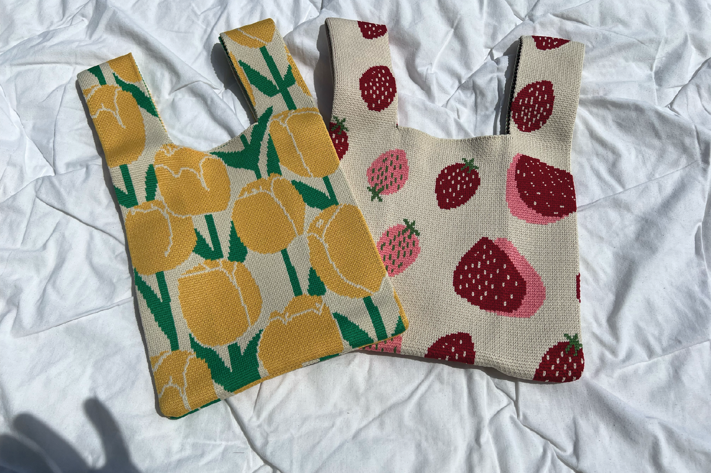 SMALL TOTE BAG STRAWBERRY