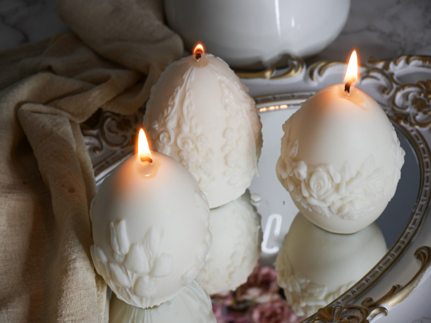 FLORAL EASTER EGG CANDLES